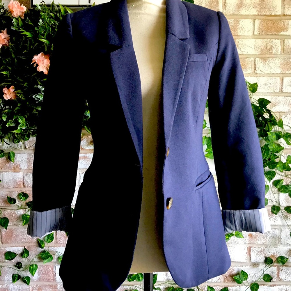 H&M blazer with detail sleeves
